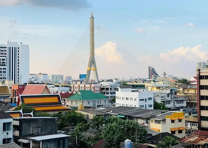 Mam's House Khaosan 招待所