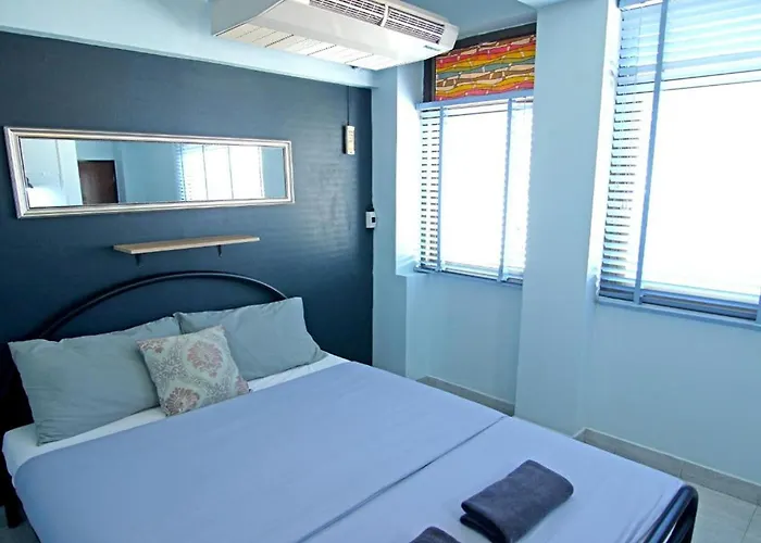 Mam's House Khaosan 3*