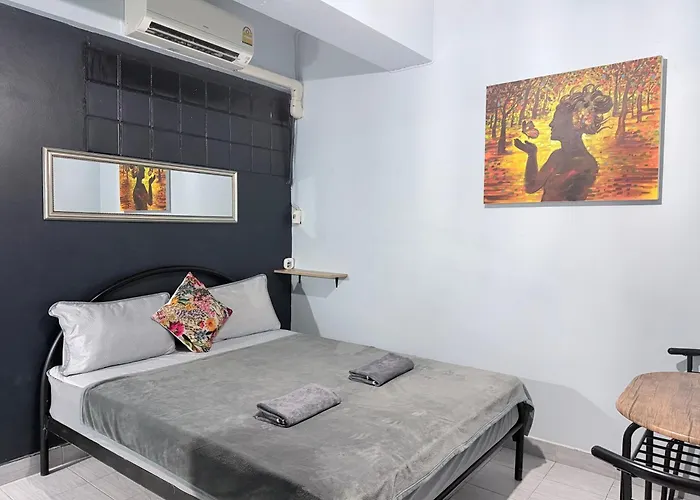 Mam's House Khaosan בית הארחה